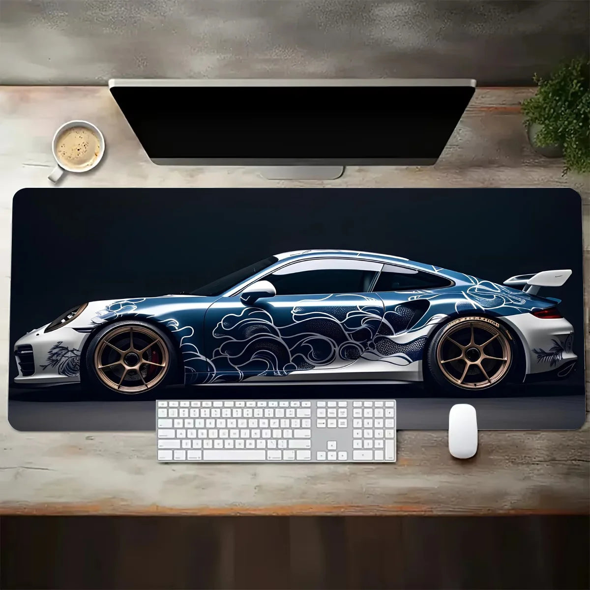 Großes weißes Gaming-Mauspad im Sportwagen-Design – rutschfest, langlebig & stylisch für Gamer und Büro